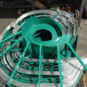 Phễu rung cấp đế nắp